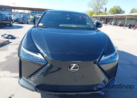 2024 Lexus Rz 300E Premium z USA, uszkodzony, nr VIN JTJABABBXRA003656